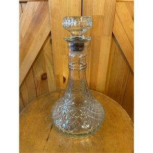 Vintage 1980 Mogan David Wine Co. Limited Ed. Collection Clear Decanter (5057)